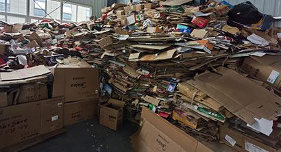 廢紙堆垛